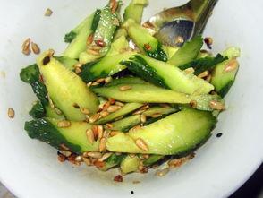 吃瓜落儿的例子,揭秘网络热词背后的文化现象