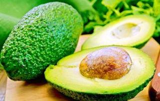 云朵酒店睡觉吃瓜,悠闲梦境中的瓜果时光  第2张