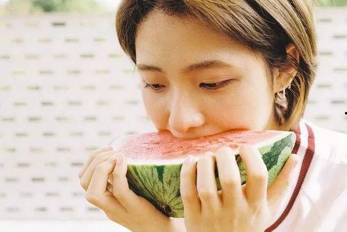 眉村吃瓜群众新闻,最新新闻事件深度解析  第1张