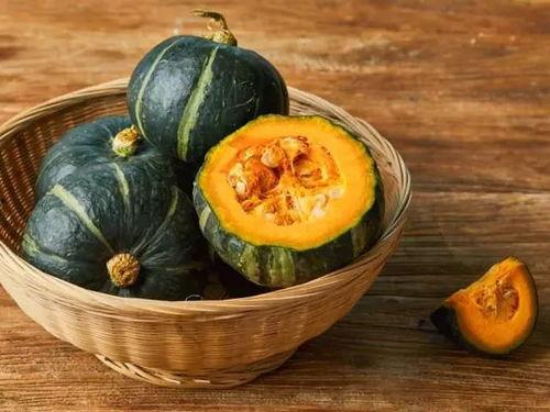 吃贝贝瓜尿黄,贝贝瓜摄入与尿液颜色变化的关联探究